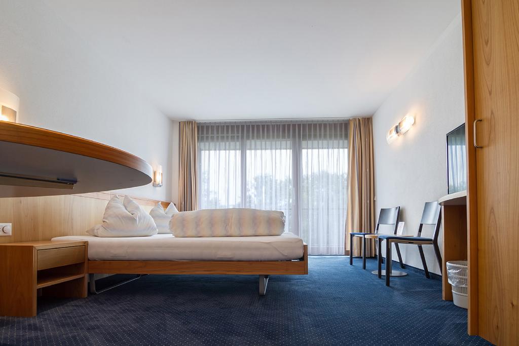 Hotel Roessli Tufertschwil Luetisburg Екстер'єр фото
